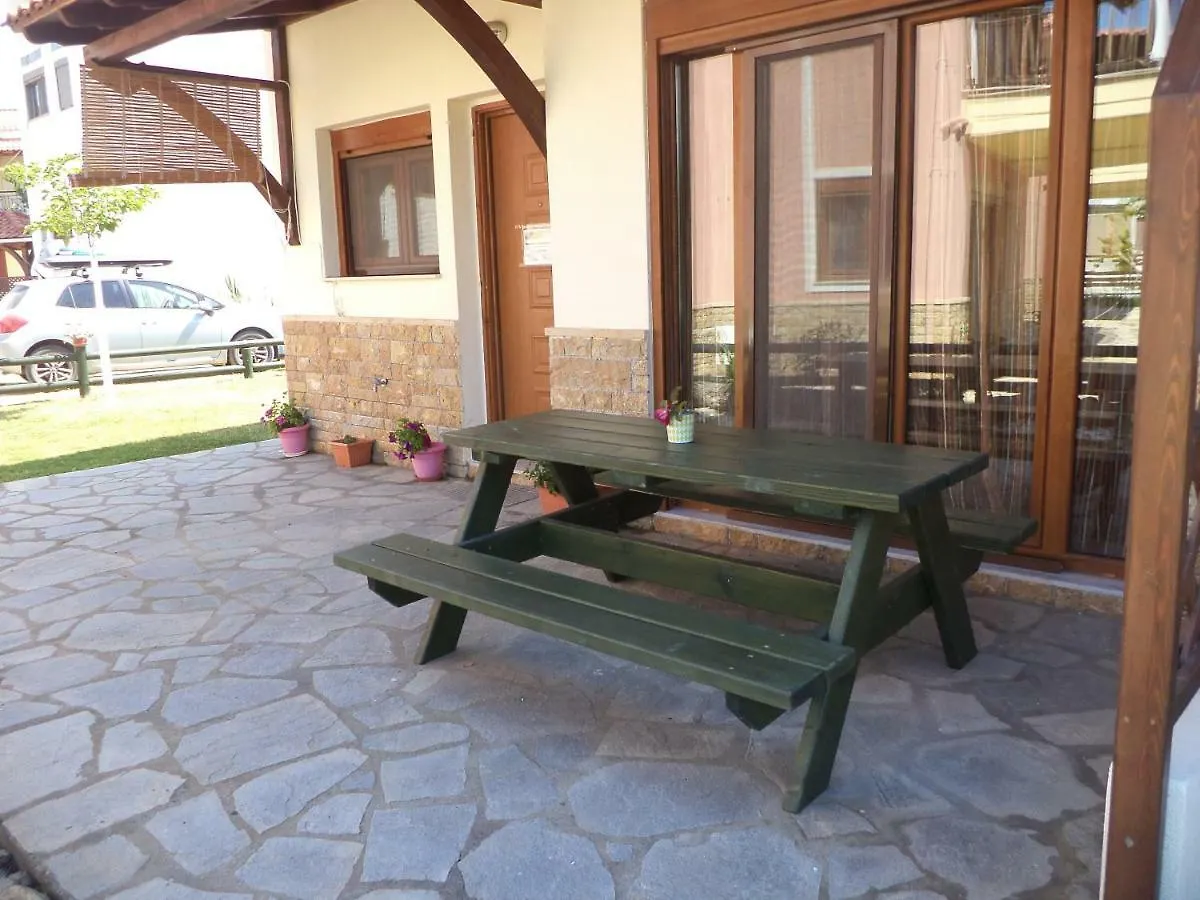 Maisonette In Paradisos Neos Marmaras Villa